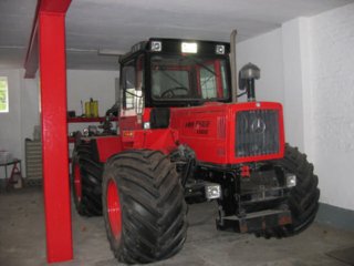 TRACTOR 20